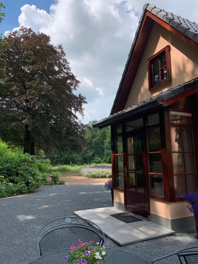 Romantisch Gastenverblijf 'Het Vogelhuisje' ルンテレン エクステリア 写真